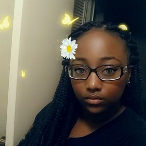 Meet your Posher, Breanna